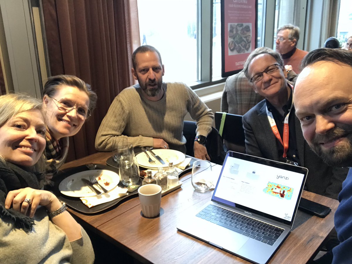 Sista fixet inför vår dragning! Kl 14.30  i E5 #sett19 #iothubbskola <a href="/vinnovase/">Vinnova</a> @RISEICT @Lidingo_stad @Skeakommun