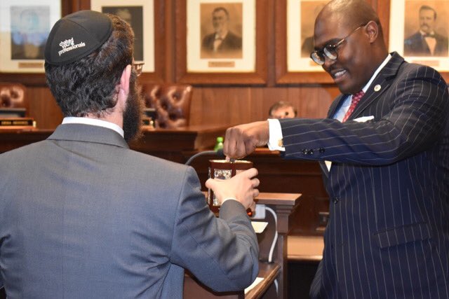 Frank Scott, Jr. (@frankscottjr) on Twitter photo During yesterday evening’s <a href="/CityLittleRock/">City of Little Rock</a> Board Mtg., Rabbi <a href="/YosefKramer/">Yosef Kramer</a> and I took time to recognize the Rebbe, Rabbi Menachem Schneerson’s tireless youth advocacy and education efforts. In recognition of the Rebbe, April 16th will be proclaimed as Education and Sharing Day. During yesterday evening’s <a href="/CityLittleRock/">City of Little Rock</a> Board Mtg., Rabbi <a href="/YosefKramer/">Yosef Kramer</a> and I took time to recognize the Rebbe, Rabbi Menachem Schneerson’s tireless youth advocacy and education efforts. In recognition of the Rebbe, April 16th will be proclaimed as Education and Sharing Day.