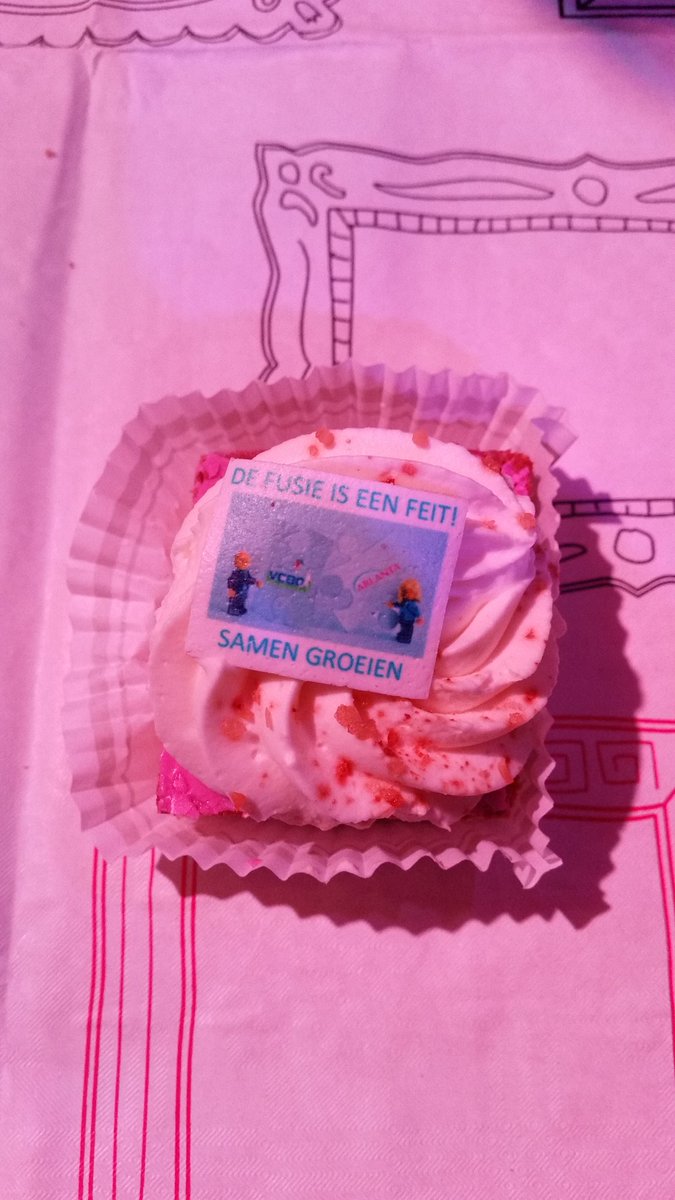 Personeelsdag <a href="/StgArlanta/">ARLANTA</a> om de fusie per 1 april te vieren pic.x.com/BSljHltsRH