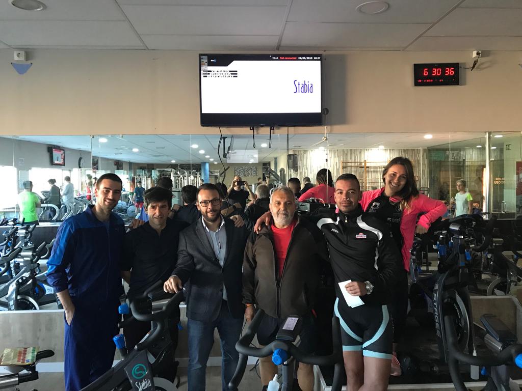 Fit4Life_ES's tweet photo. Desde hace unas semanas, en Stabia Centro Deportivo han estrenado nueva sala de #cicloindoor con 30 flamantes #StagesSC3 y #AplifitCycling... ¡Una sala única en #Extremadura! 🚴🔥
👏 ¡Enhorabuena por el proyecto, y gracias por contar con nosotros, Stabia! 🎉 https://t.co/qk2nrtEsMF