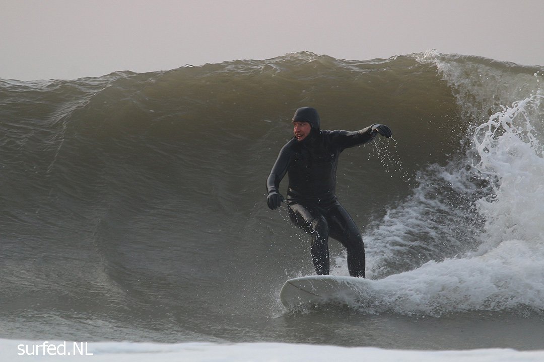 surfednl's tweet photo. Happy tuesdaynight: https://t.co/60Fzt3lGI6 #surfing #northsea https://t.co/XatfoJao9v