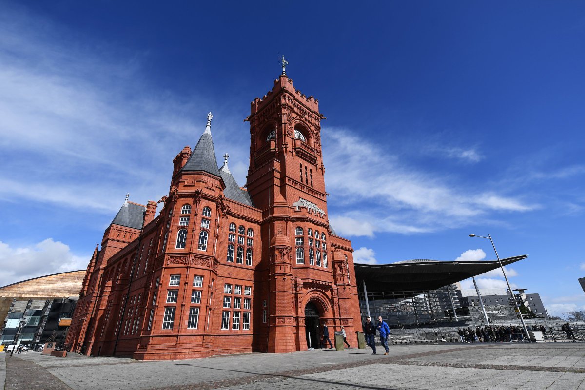 VisitCardiff's tweet image. .@VisitCardiffBay this #Easter half term and see iconic city landmarks like the @NorwegianChurch, @theCentre, Y Senedd as well as the #Cardiff Bay Wetlands Reserve, and you might even spot an Enormous Crocodile! #VisitCardiff bit.ly/2CX2g5u