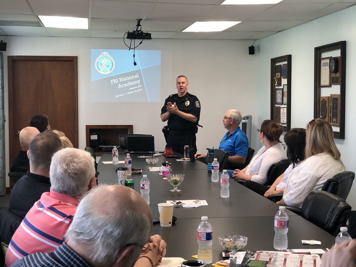 Melissa_Evans91's tweet photo. Thank you, Lieutenant Matt Kellogg, Liberty Police Department for speaking about the FBI National Academy and the LPD Peer Support Program this morning at the Liberty Small Business Network. #LSBN @LibertyMissouri @WicklundCarStar https://t.co/JMKHZFSuKK