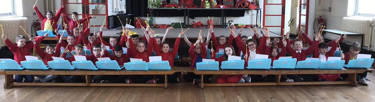 UpbeatSusie's tweet photo. 3 fabulous ‘Glocktastic’ assembly concerts for parents &amp; family @GlyncoedP this morning! Well done everyone. Have a wonderful Easter and thank you for making me so very welcome in your school. 🎶❤️🎶 #expressivearts #improvisation #callandresponse https://t.co/I0EnqwfxKb