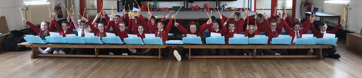 3 fabulous ‘Glocktastic’ assembly concerts for parents &amp; family <a href="/GlyncoedP/">Glyncoed Primary School - Grow Persevere Succeed</a> this morning! Well done everyone. Have a wonderful Easter and thank you for making me so very welcome in your school. 🎶❤️🎶 #expressivearts #improvisation #callandresponse