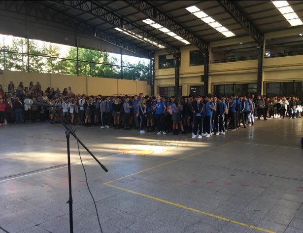PioXIIAv's tweet photo. Bienvenidos al Ciclo Lectivo 2019 alumnos/as de Colegio Pio XII, hemos transitado el primer mes del año con gran entusiasmo y grandes expectativas Bienvenidos 1ros años y estaremos acompañando a la promoción 2019 con mucha alegría y pasión Buen Año para todos https://t.co/c2Fsp3pfYv