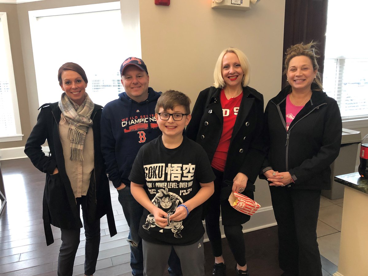 EndicottGreen's tweet photo. A big thanks to all our residents for making the Boston Red Sox Home Opener Party at Endicott Green so fun!
#GoSox
#RedSox2019
#WeLoveOurResidents
#LoveWhereYouLive
#Danvers
#NorthShore
#Boston
#WinAnotherOne https://t.co/L6NftryNHF