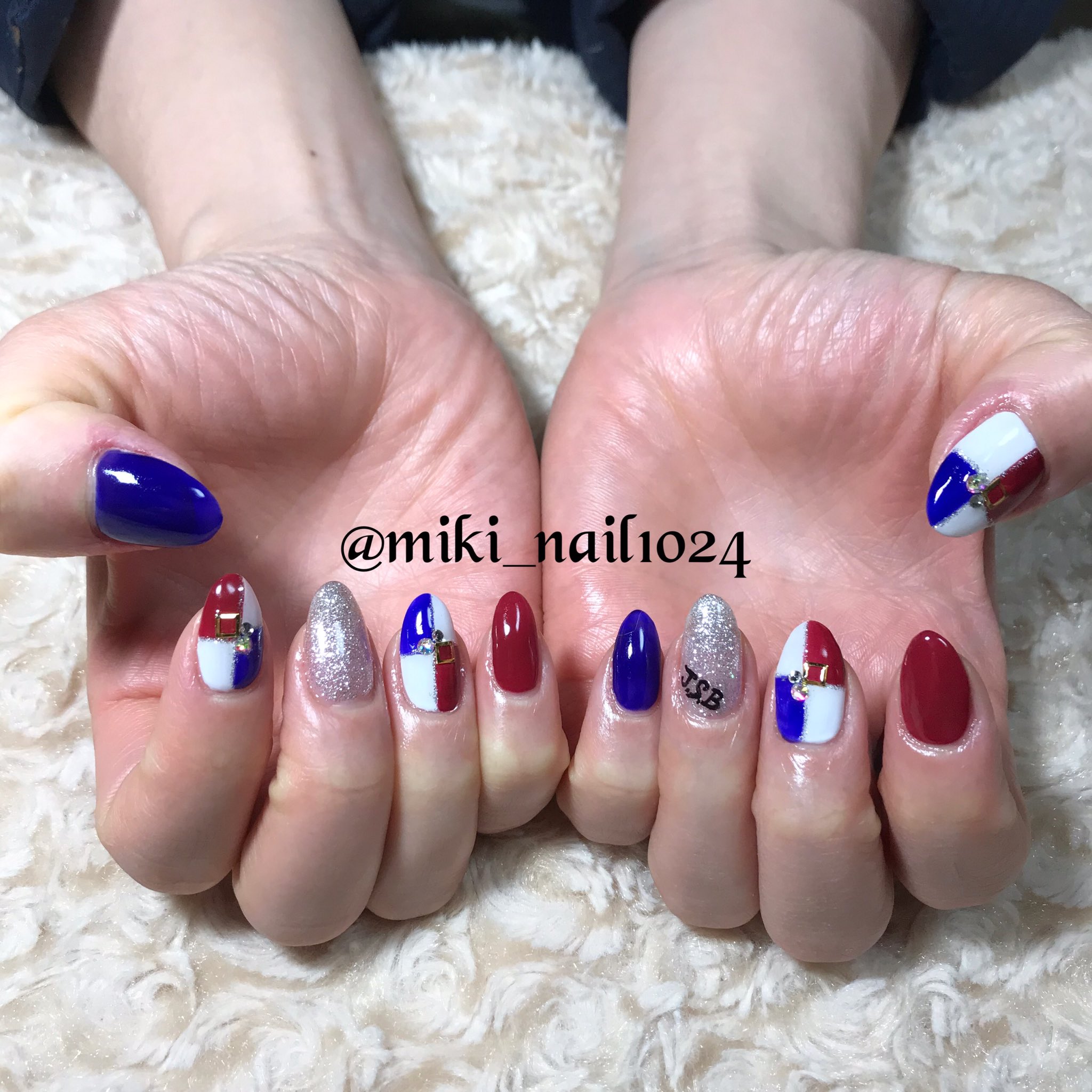 تويتر Miki Nail على تويتر お客様ネイル トリコロールネイル Jsbネイル T Co Xshqmlr9zo