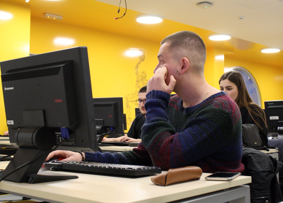 cacttusedu's tweet image. #JavaFundamentals është trajnimi i radhës që po mbahet në Cacttus Education. Gjatë këtij trajnimi, pjesëmarrësit do të mësojnë parimet dhe konceptet bazë të programimit me #Java.
Për t'u informuar për trajnimet e radhës na kontaktoni në:
📧info@cacttus.education ☎️038 600 237