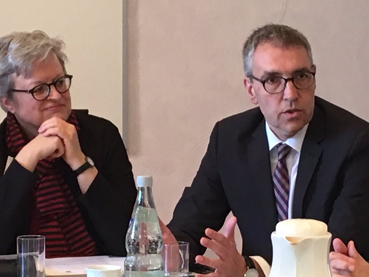 ChristianWirtz_'s tweet image. #Bürgermeister #Frantzen  @Landgemeinde auf der #Pressekonferenz “Werkstattwoche Tagebau #Hambach“ zur gemeinsamen Herausforderung der #Kommunen im #teamhambach - „Der „Rand“ verbindet die Tagebaukommunen.“