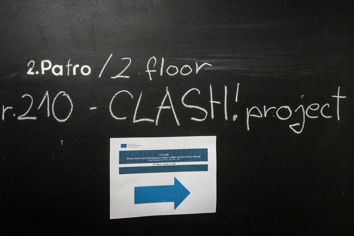 PTTPoznan's tweet photo. Tym razem w Pradze spotkaliśmy się z naszymi partnerami z Baletto di Roma, University La Sapienza, Derida Dance, 420 People, Companhia de Danza de Almada, uczestniczącymi w projekcie unijnym „CLASH! Gdy taniec klasyczny zderza się ze współczesnym i powstają nowe formy”. https://t.co/IGfl7T4MHp
