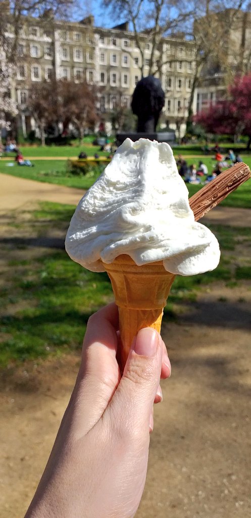 bookelf_ceri's tweet photo. I couldn't really say no on my walk to work. π€£ #icecream #firstsunnyday https://t.co/TiGqEvheou
