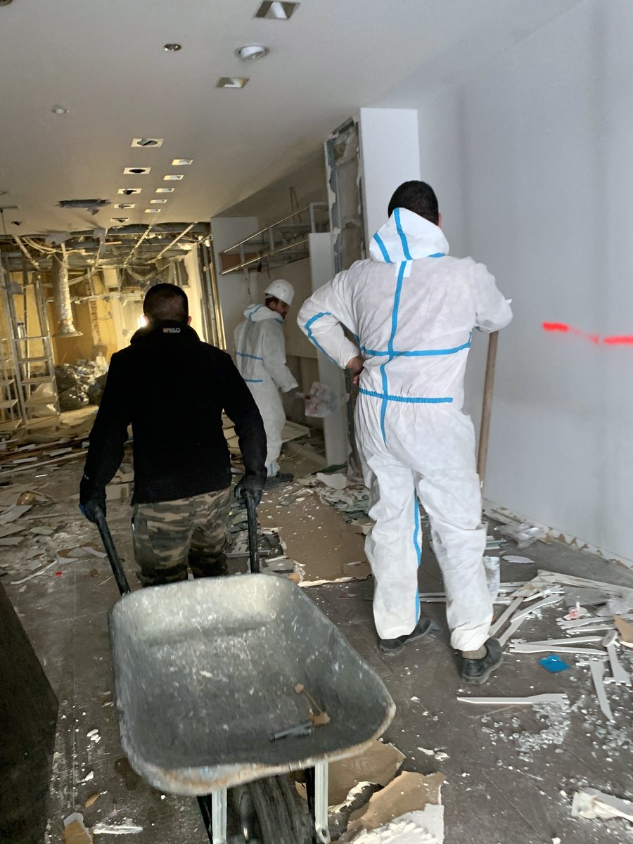 DDebarras's tweet photo. Des clients satisfaits de nos prestations de #démolition de #cloisons et enlèvement des #gravats. https://t.co/KBHRam3Das https://t.co/tej6wHG5ki