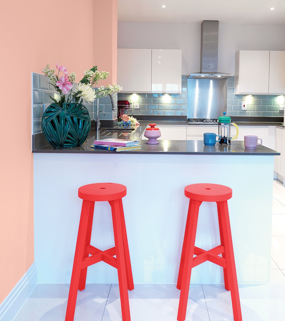 mypainthouse's tweet photo. We’re walking on sunshine! 🌈☀️ Living Coral has been named @pantone #ColouroftheYear2019 and #Bea is featuring this week in @houzz. Check out ideas for inspiration on how to use it in your home: https://t.co/STBkGqm9KO
#pantone #coral #livingcoral #mypainthouse https://t.co/ycTBSGg8O4