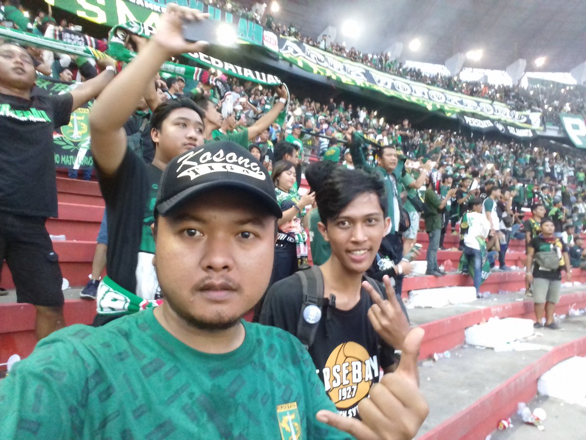 armando_oi's tweet photo. Mbuh piye ceritane iso di culik tekan kene https://t.co/If7mPTfsSu