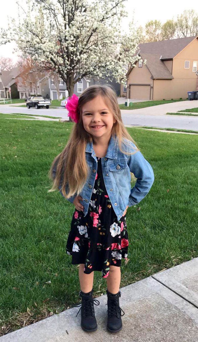 ChristyLReeves's tweet photo. So...Isabel got asked to Prom on Sunday and Kinley is headed to the Primary School today...please don’t judge my emotional mess! #mygirls #myweek https://t.co/I4Tl4GlJI8