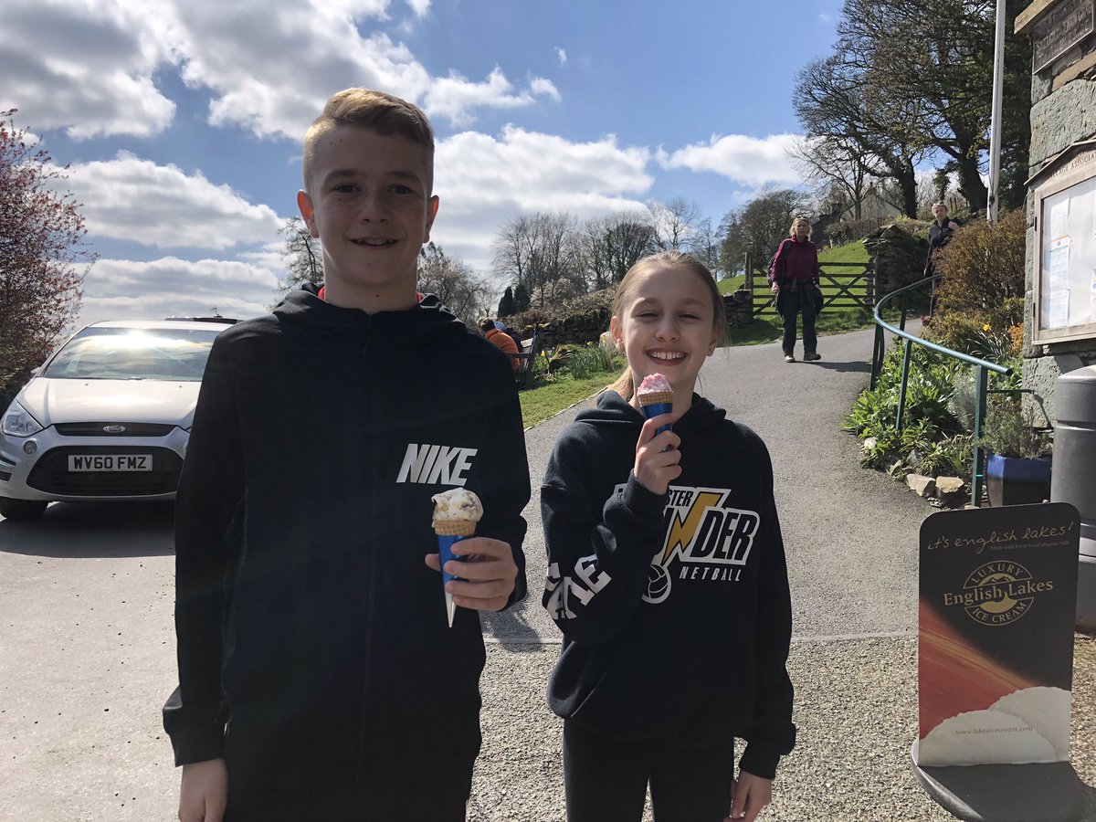 Ashley Barnett (@redmashman74) on Twitter photo Nice 6 mile birthday morning walk....
Made our way to <a href="/Mortalmaninn/">Mortal Man Inn</a>
Ice cream treat on route for the kids Lovely location with a nice @MorettiUK 🍺 & rocky road cake before the return walk 😊 Nice 6 mile birthday morning walk....
Made our way to <a href="/Mortalmaninn/">Mortal Man Inn</a>
Ice cream treat on route for the kids Lovely location with a nice @MorettiUK 🍺 & rocky road cake before the return walk 😊