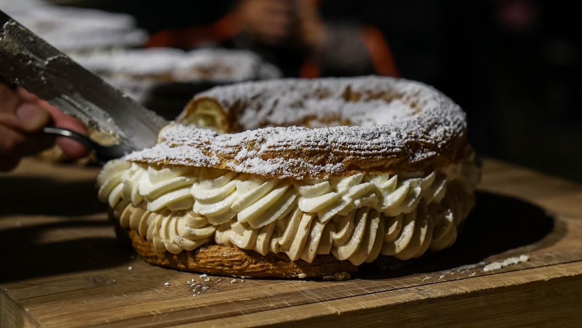 Toujours finir son repas avec une note sucrée ! Vous dites oui à ce délicieux Paris - Brest?  #leprincenoirrestaurant #viviendurand #gastronomie #bordeaux