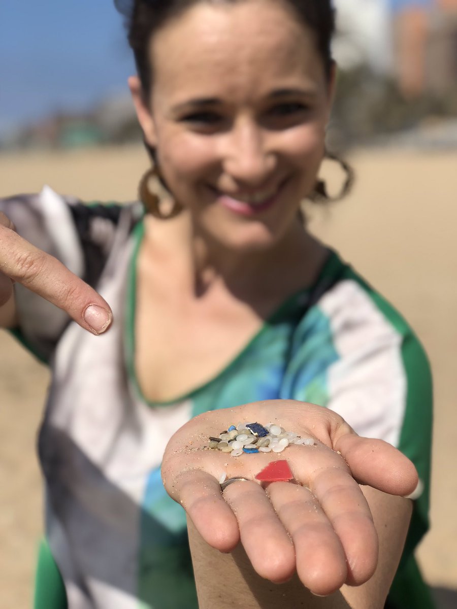 missearth_sa's tweet photo. Plastic nurdles are a huge problem on our coastlines. We need to work together to clean them up and eradicate them from our beaches and oceans. 

#GoodGreenDeeds @environmentza https://t.co/FhxqwIIctT