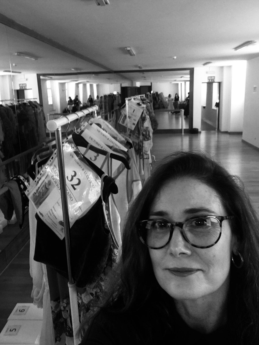 FITTING V&amp;L #PASARELAMEDITERRANEA #V&amp;L #design #sevilla #fashion <a href="/lalumier_/">Lalumier Eventos&Comunicación</a> ⁦<a href="/MurciaPasarelaM/">Murcia Pasarela Mediterránea</a>⁩