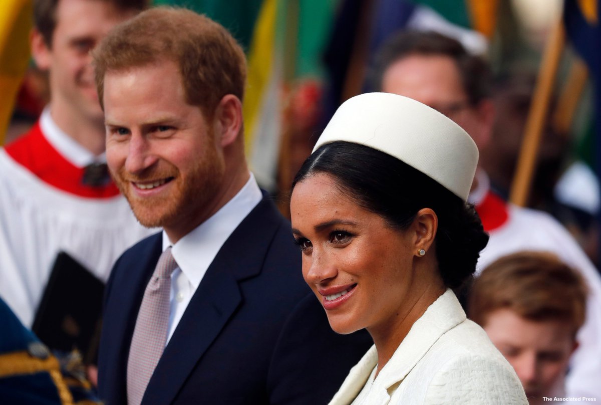 Prince Harry partnering with Oprah Winfrey to create documentary series on mental health for Apple's new streaming service. https://abcn.ws/2KokbZ1
