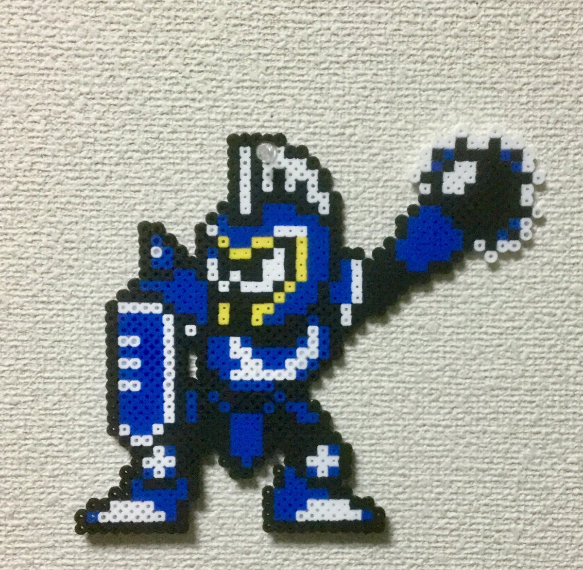 4月10日】 ナイトマン 油断していたらアイロンがけミスりました