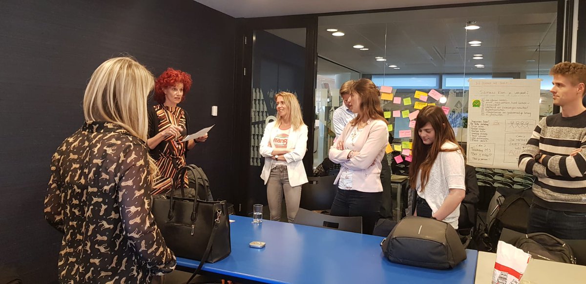 DIMPACT_tweets's tweet photo. Gisteren hebben we de laatste scrummeeting van MaximaalJezelf gehad. Naast de oplevering van de sprint hebben we gekeken naar: Wat ging er goed, wat kan er beter, wat hebben we geleerd en wat blijven we doen. #i4sociaal #samenwerkendegemeenten #maximaaljezelf https://t.co/NfZhoiOMZP