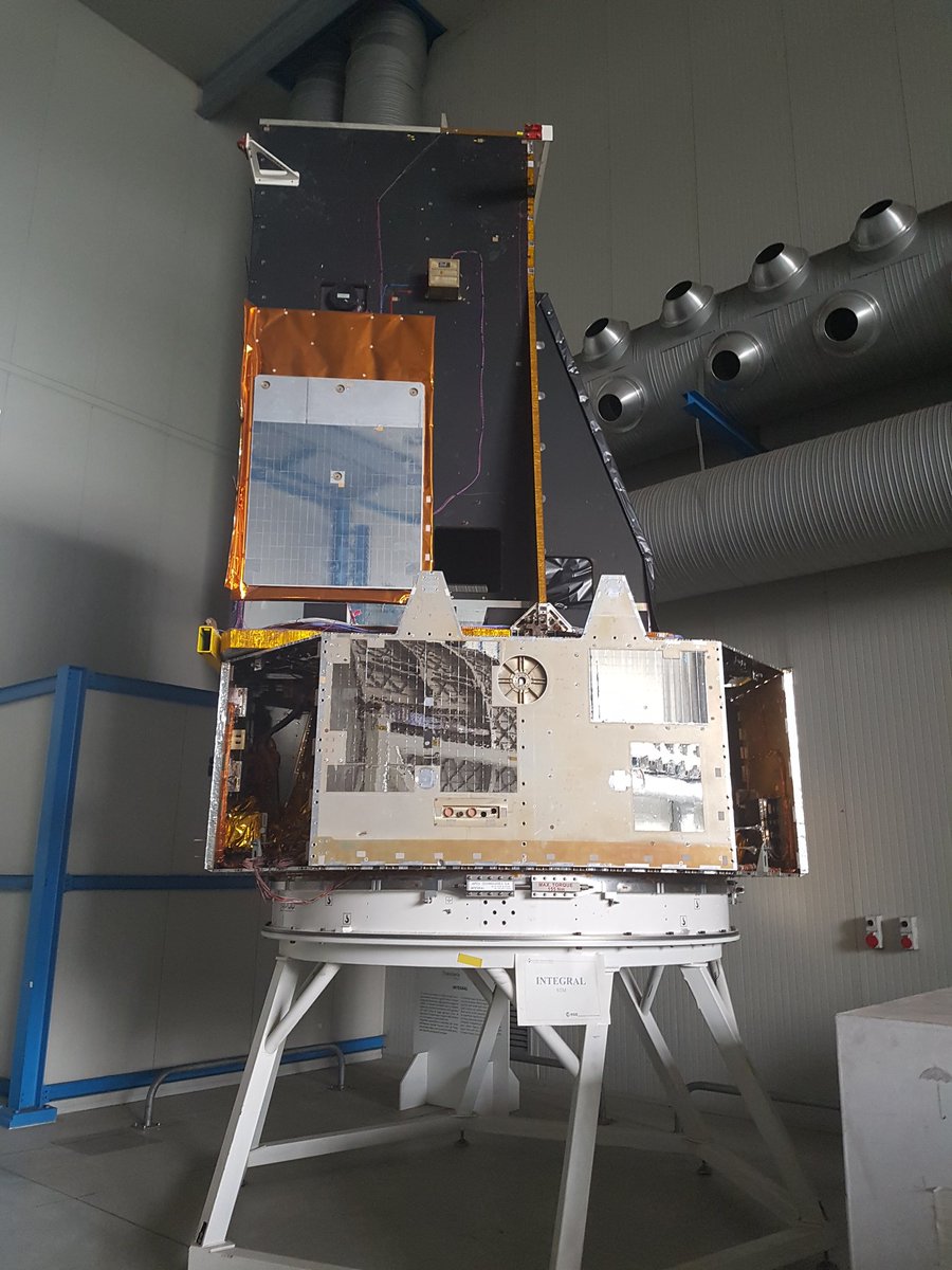 dimstudi0's tweet photo. Visiting the premises of ALTEC, Italian aerospace company affiliated with @esa and @NASA responsible for space operations astronaut #training in the ESA space station ππ° #WEKIT https://t.co/CkzQ2p5J20