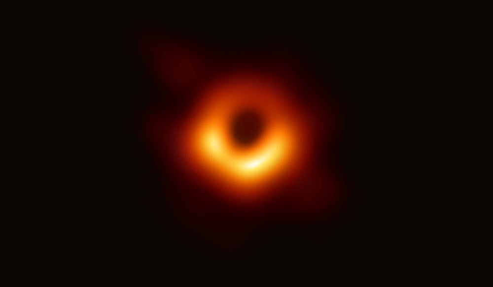 You're looking at the first ever image of a black hole. It was captured by the #NSFFunded @ehtelescope project. #ehtblackhole #RealBlackHole nsf.gov/news/special_r…