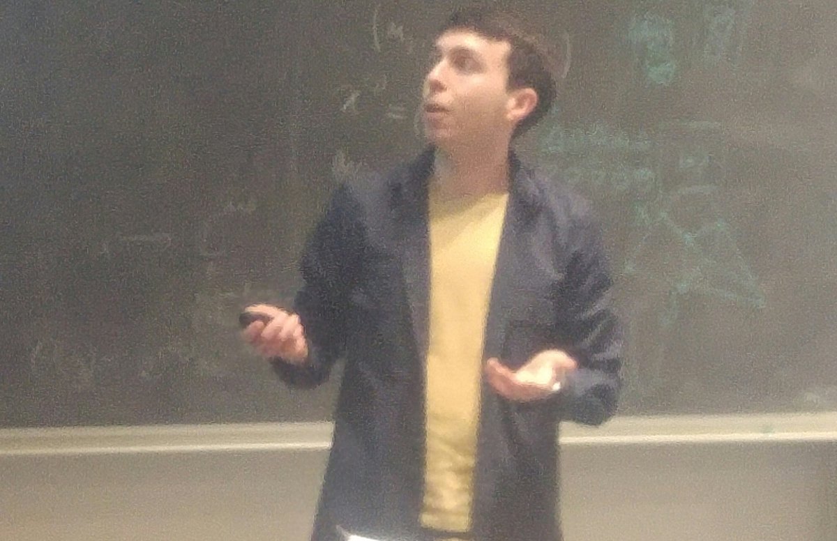 UCLQuantum's tweet photo. Padraic Calpin of @UCLQuantum talks about the simulation of quantum circuits by low-rank stabilizer decompositions at #QCTP. https://t.co/EnyNwWeHON