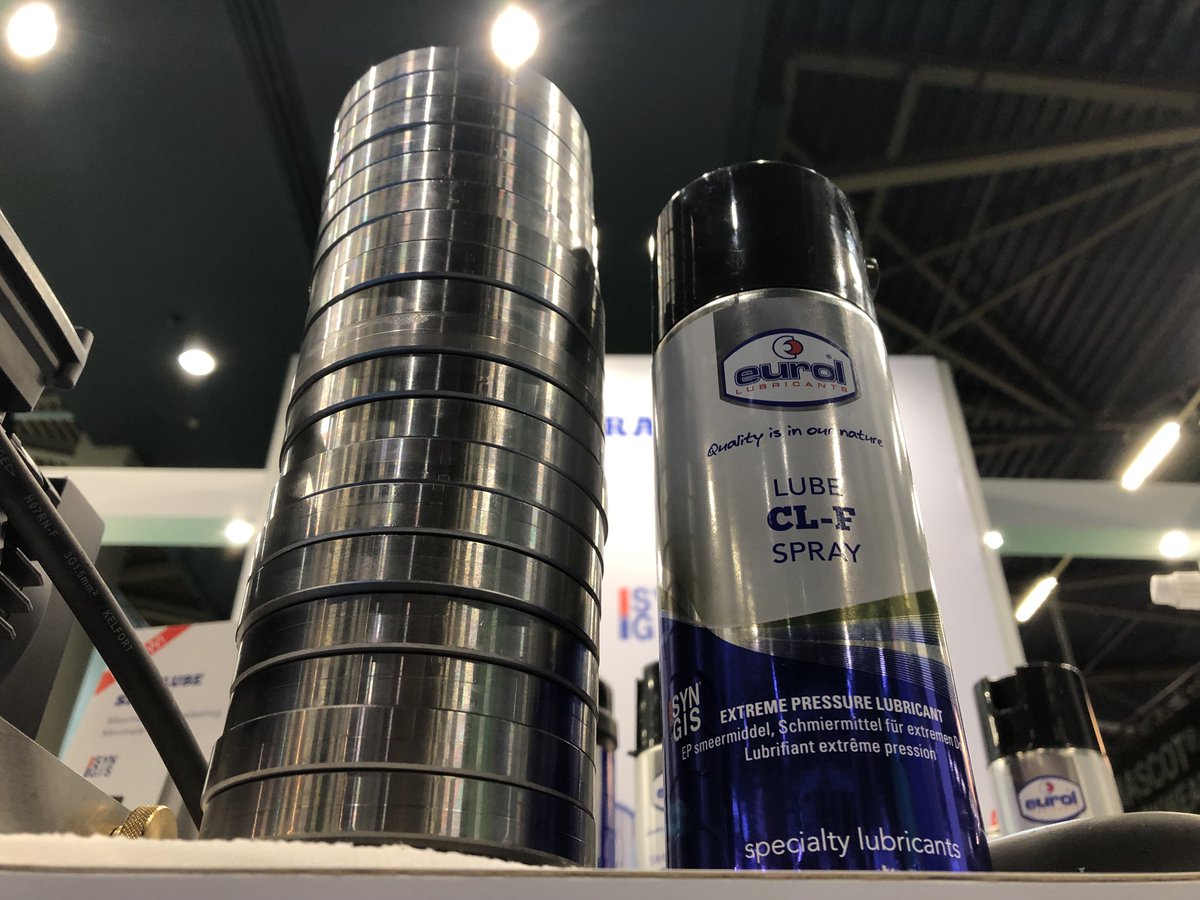 eurol_global's tweet photo. New! Eurol Specialty #Lubricants CL-F Lube Spray. Extreme #pressures, excellent #lubrication! Live demo #MaintenanceNext Trade Fair, 9-11 April, #Ahoy Rotterdam. More info: https://t.co/IAB1RgvsfJ https://t.co/EMv2cL3hcG