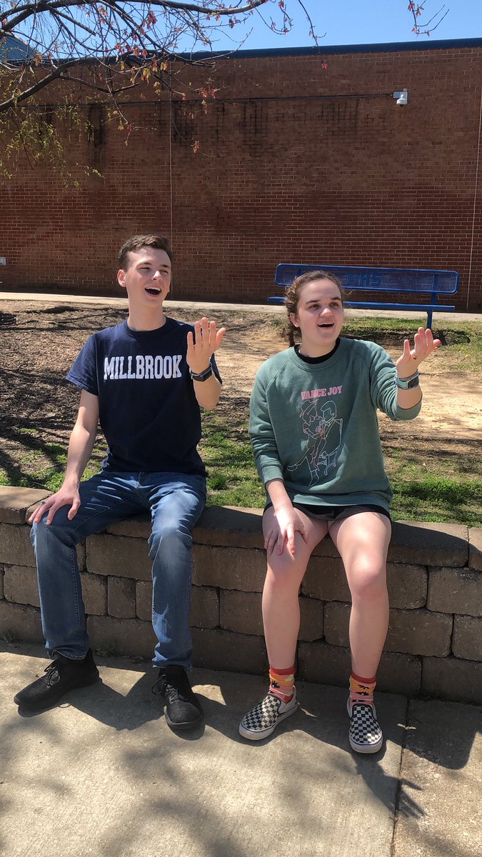 _emilyni's tweet photo. The Female equally with the Male I sing. 
- One’s-Self I Sing
#whitmanwanders https://t.co/zaRhZ0snV5