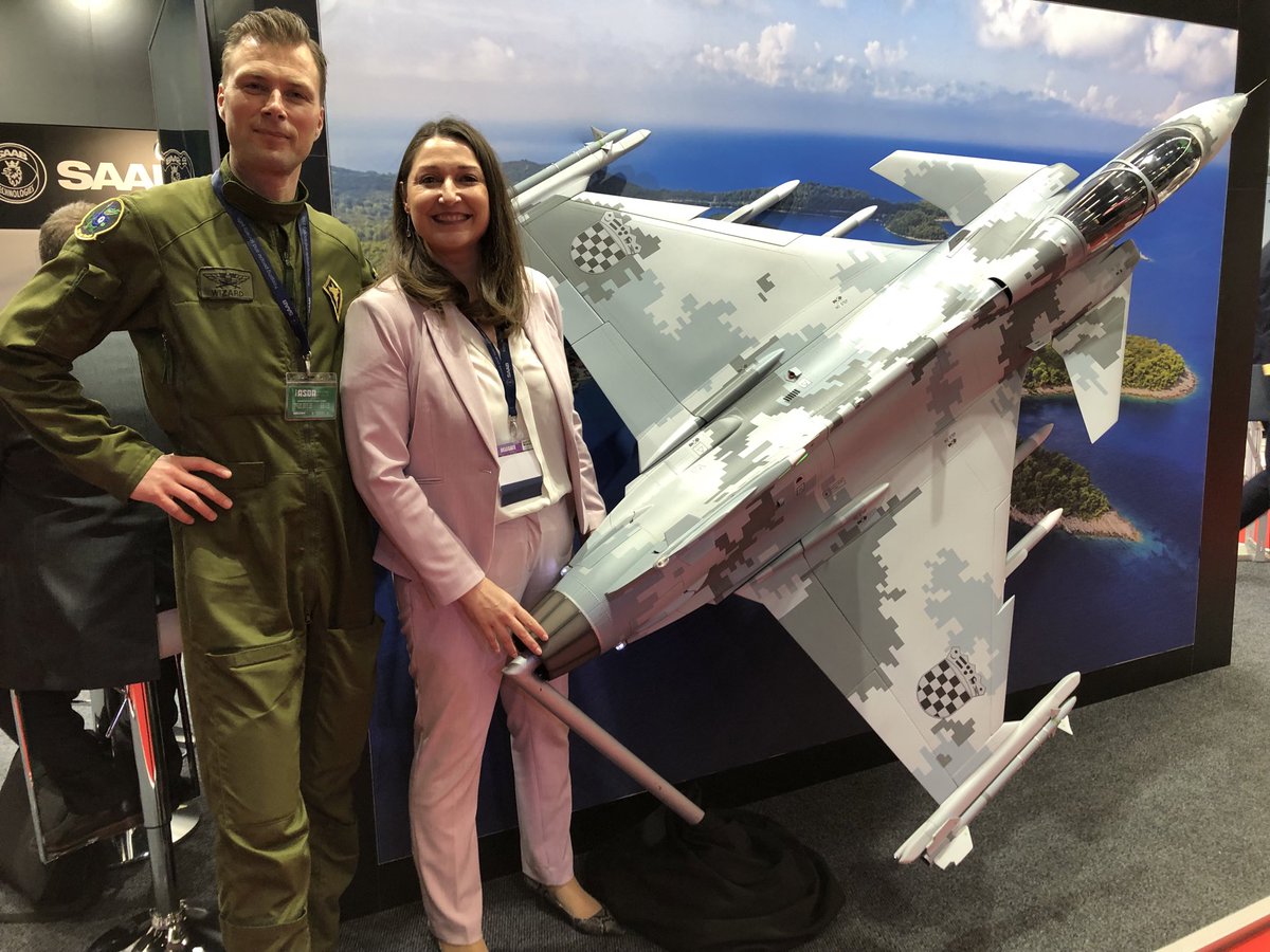 RichJBsmith's tweet photo. #gripen team now in #asda19 #split in lovely Croatia - great photo of #swaf pilot with our ambassador and digicam Gripen! Gripen brings high operational capability with affordability Photo:Jerry Lindbergh https://t.co/4tK43rchzI