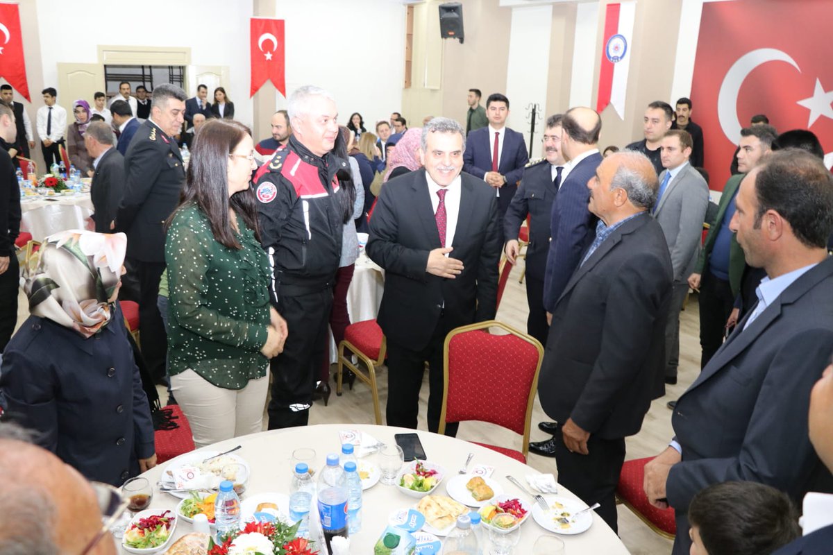 zabeyazgul's tweet photo. Emniyet Teşkilatımızın 174. Kuruluş Yıl Dönümü vesilesiyle İl Emniyet müdürlüğümüz tarafından düzenlenen programa katıldık. 

Başta Şehadete Eren Aziz Kahramanlarımız Olmak Üzere Tüm Polislerimizin ve Polis Teşkilatının Günü Kutlu Olsun. #PolisTeşkilatı174Yaşında https://t.co/DKIJwPoafF