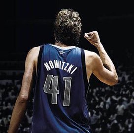 🎁 CONCOURS  SPÉCIAL DIRK NOWITZKI 🎁⚡️

🔥🔥 LE MAILLOT DE DIRK  À GAGNER  EN HOMMAGE À SON DERNIER MATCH🔥🔥

👉 RT + Follow <a href="/dailydunkfr/">The Daily Dunk</a> et <a href="/DallasMavsFr/">Dallas Mavs France</a> 

Bonne chance à toutes et à tous la famille 🤞🏽🤞🏽