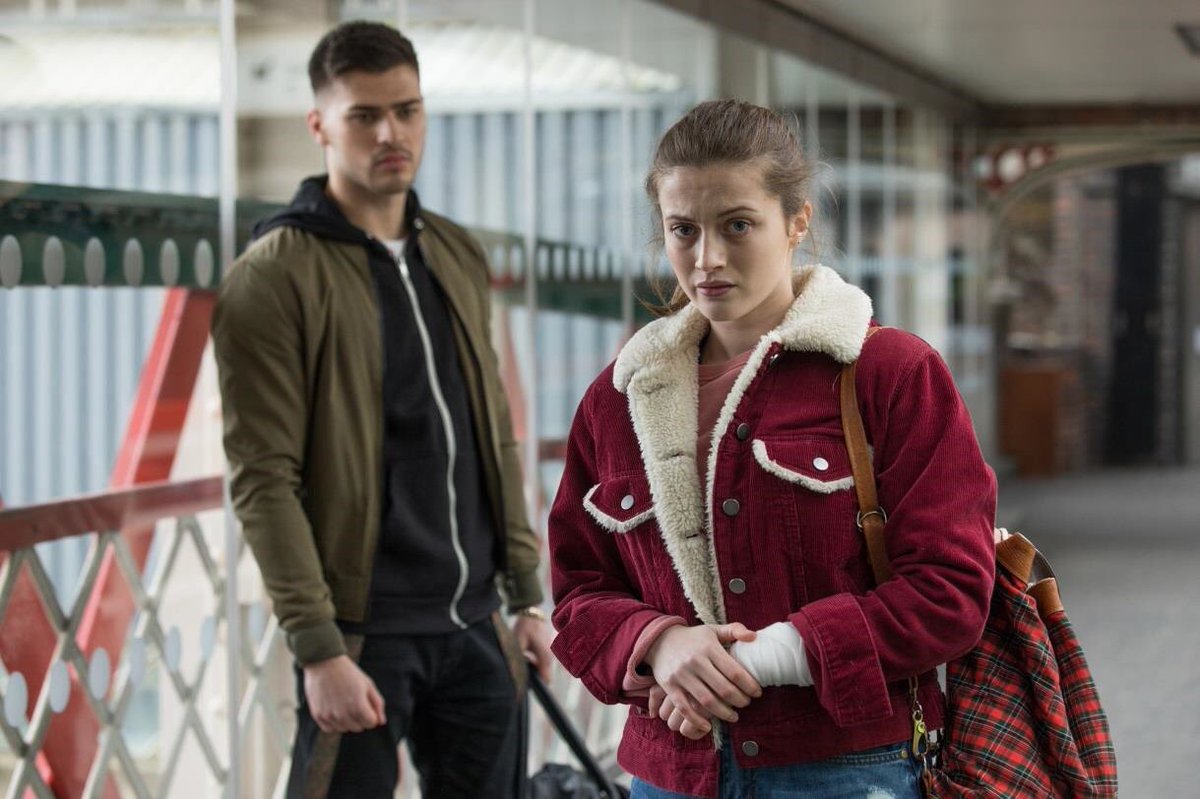 UKSepsisTrust's tweet photo. Lily’s suffering from #sepsis on #Hollyoaks and needs urgent medical care. With every hour before she gets the care she needs, risk of death increases. https://t.co/jtI6gBjyMT