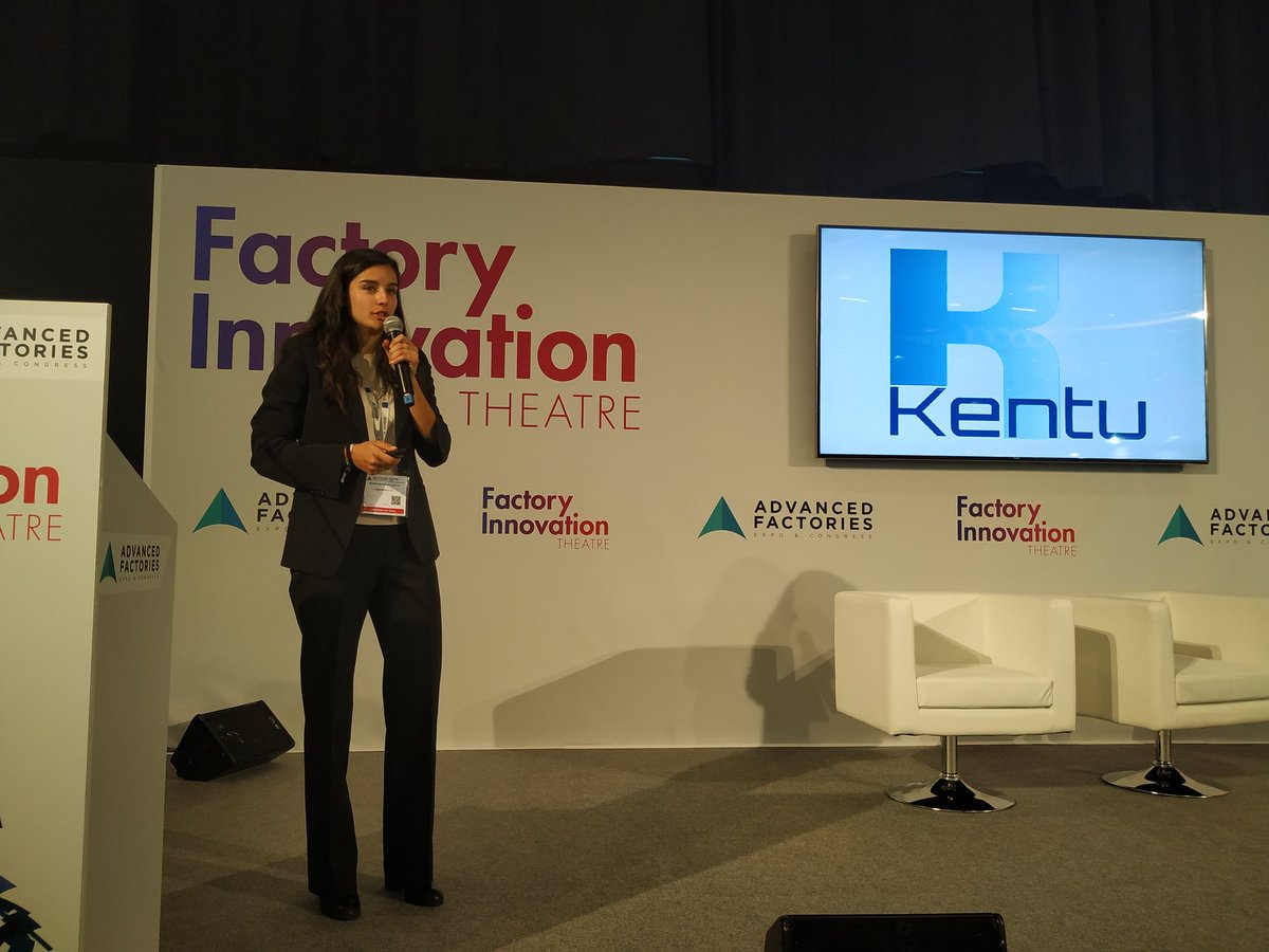 LaSalleTechnova's tweet image. During the @lasalletechnova Industry Startup Forum at @advanfactories  , #NerebaBelzunegi, from #Kentu, explains about #Sensorization, #monitoring and #analysis of processes and components.