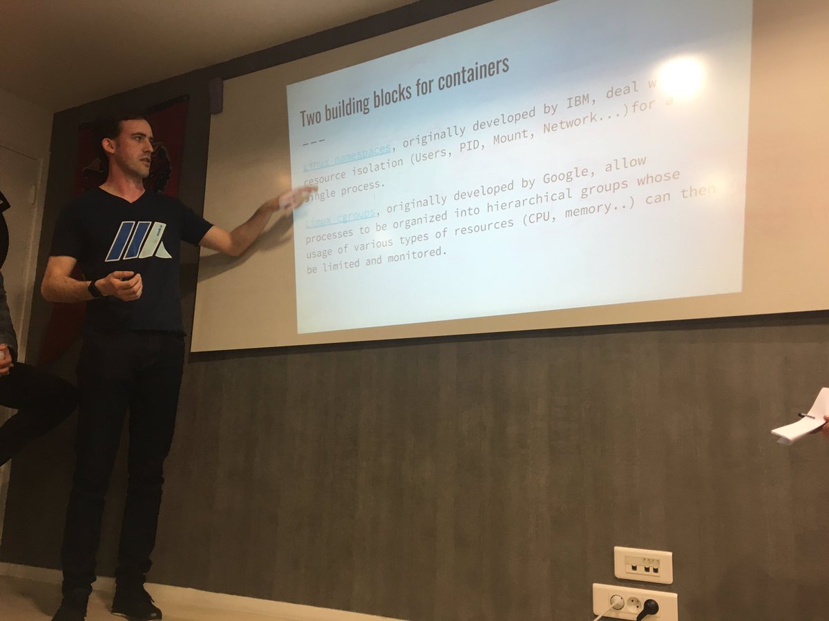 YoanSmit's tweet image. @ygrenzinger nous présente Docker et ses mystères au #becomTech