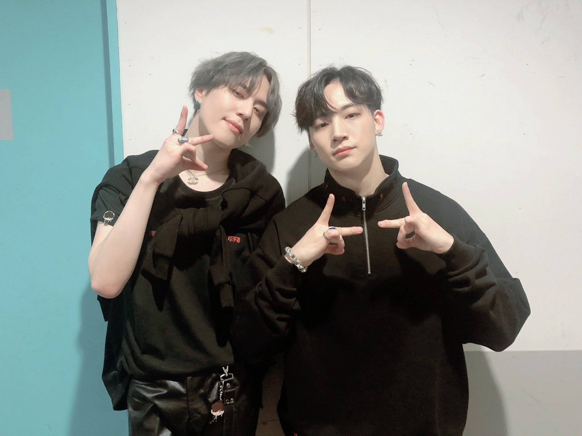 D3zBmB_UUAAl-wi.jpg:orig