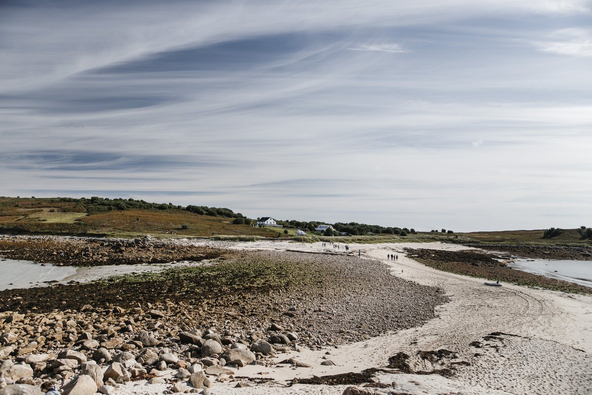 IOSTravel's tweet photo. If you’re planning a trip to the islands and would like a taster of Scilly; we’ve put together one of our favourite walking routes, perfect for exploring at this time of year. Visit: https://t.co/iuv2Ie1ome to discover more.
#springonScilly #TravelScilly https://t.co/G3l3XPbg3q