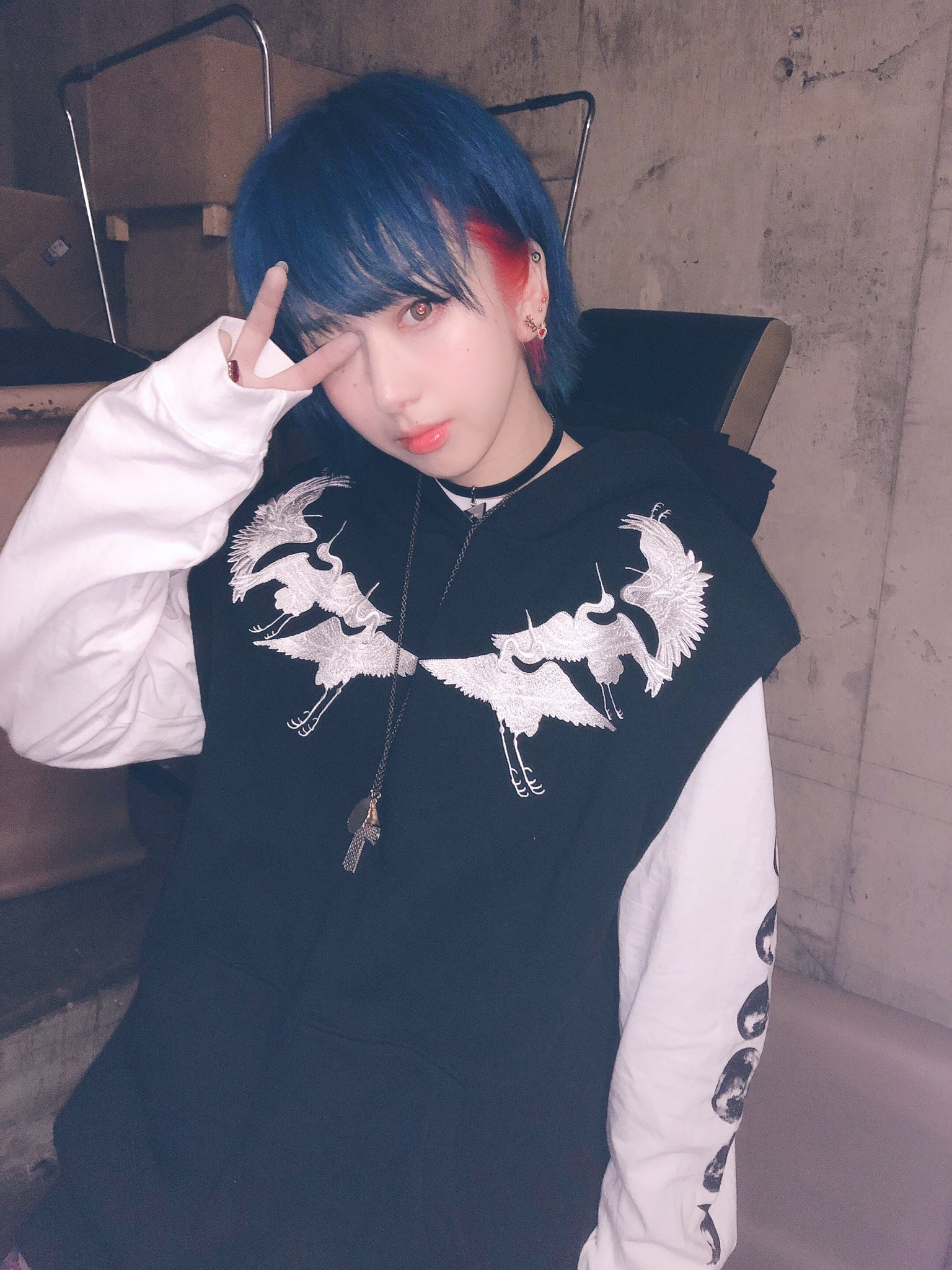 白幡いちほ Ichihopopgazer 時代は青髪ショートでしょ ショートヘアの日 T Co Idctlhwen2 Twitter