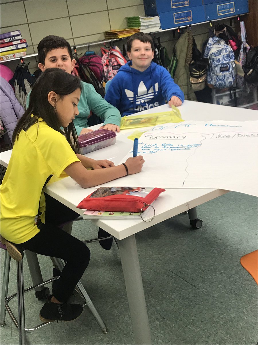 MsScarnati's tweet photo. Book clubs meeting and leading the way today! #AmazingThingsHappeningInThird #ThirdGradeGoals #ReadersLovingReading ‼️🤗📚✏️ @CatenaColts https://t.co/etGNdOa41J
