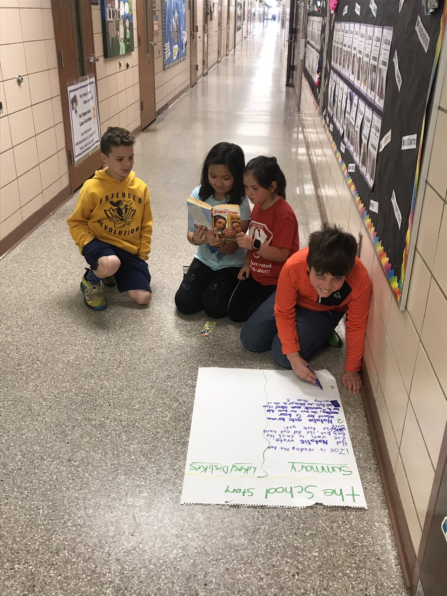 MsScarnati's tweet photo. Book clubs meeting and leading the way today! #AmazingThingsHappeningInThird #ThirdGradeGoals #ReadersLovingReading ‼️🤗📚✏️ @CatenaColts https://t.co/etGNdOa41J