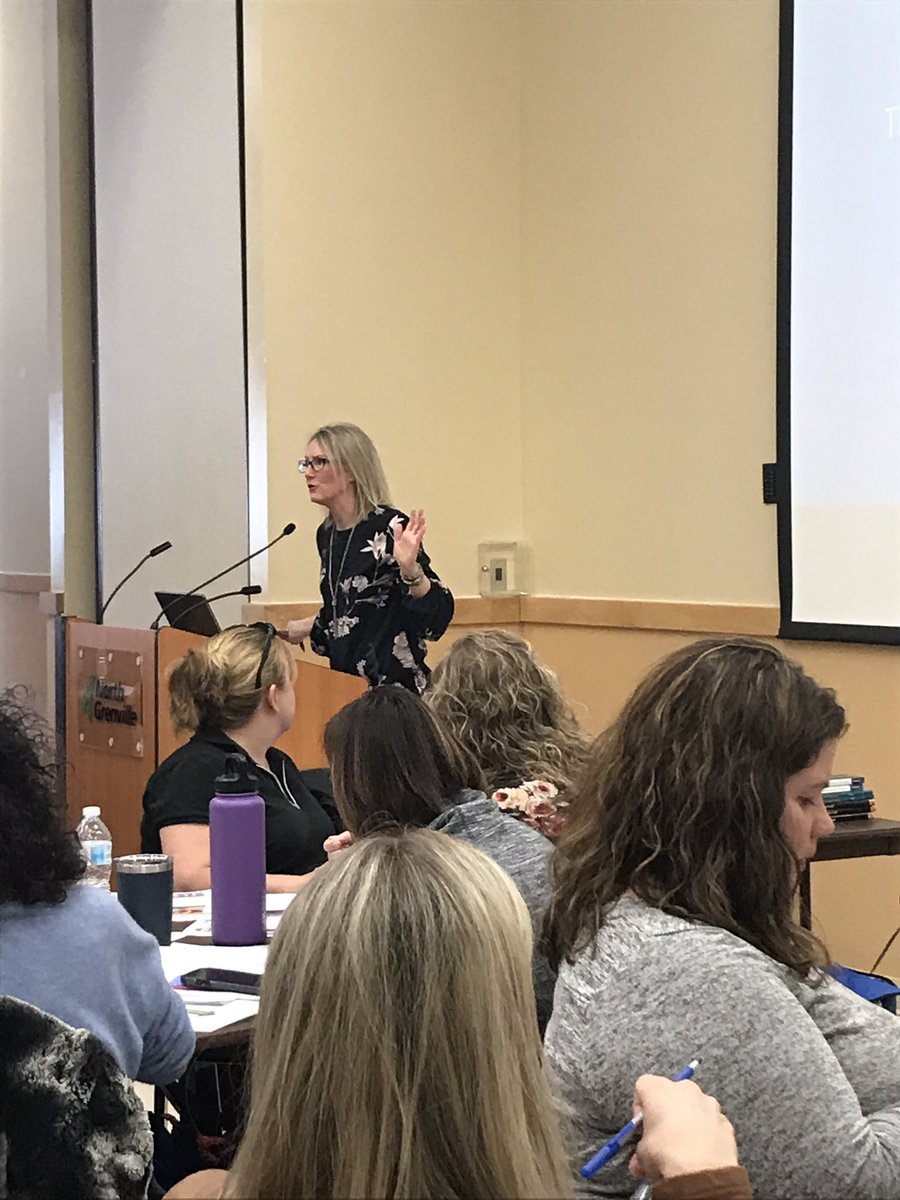 JenMcMaster1's tweet photo. Discussing reading diagnostics and targets in Kindergarten at UCDSB today. @ucdsb @jodiebarrett_  #UCDSBliteracy https://t.co/ooR2c2Brwa