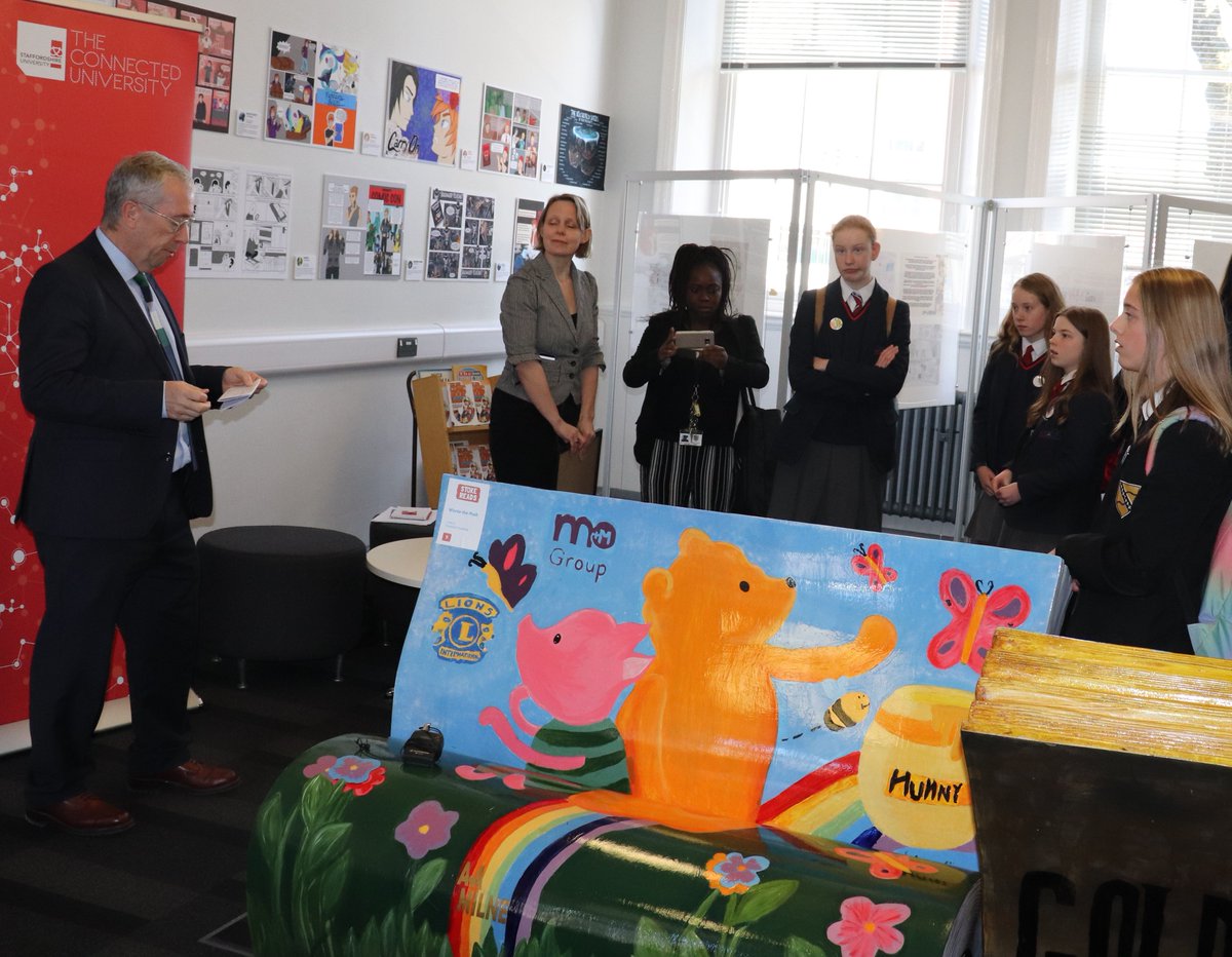 UniofStaffsNews's tweet photo. Great to welcome @MartinTideswell @Jennyamphlett @mary_annastle on to campus for #OurBigRead prizegiving and opening of exhibition. Winners are revealed @Sotlive. https://t.co/C6DDOycorI