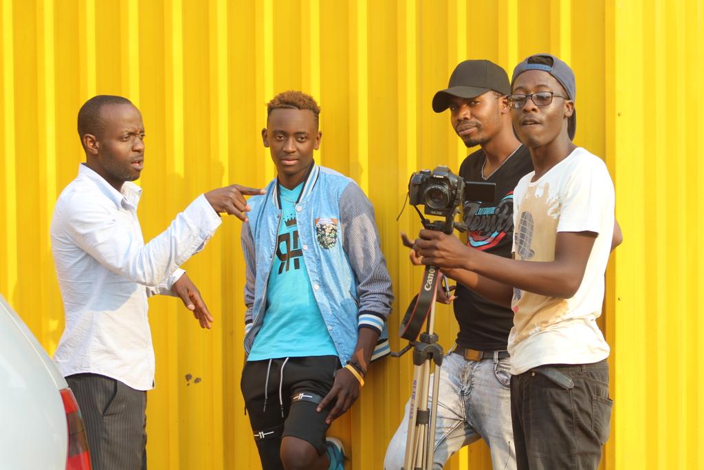 FilmsSimplex's tweet image. Shoot with Ras Pompy ,Landload,Eddy and Simplex lol