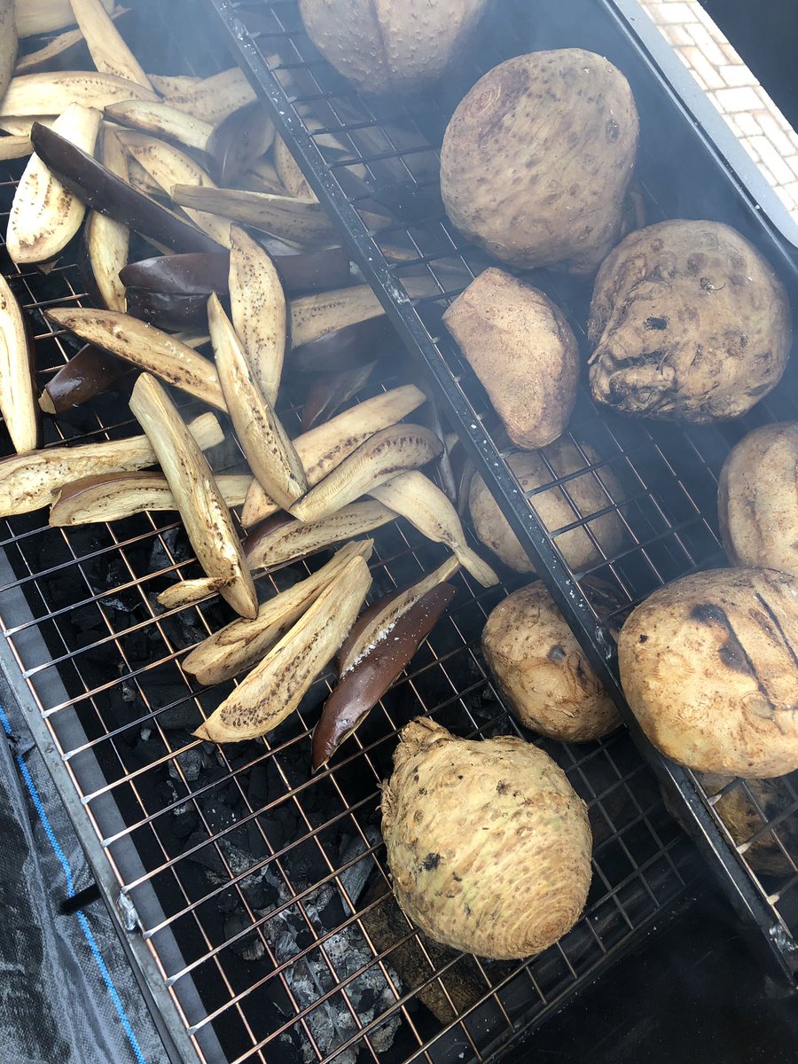 Kevin_Steele_'s tweet photo. GSHQ 1st Birthday, and an excuse to get the BBQ out....@Thomas_Franks_ @Gavinychef @gavin_tarbox @LeeFowler81 
.
#fresherfood #fresherthinking #bbqtime #aubreyallen #sustainableproduce #smoke https://t.co/o68jwXQwWN