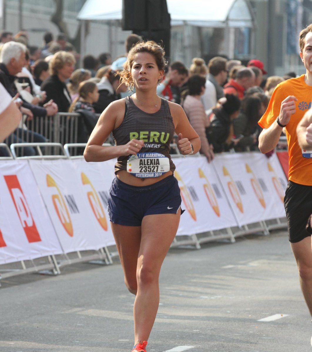 PeruRunners's tweet image. Este fin de semana se celebró la NN Marathon Rotterdam, la más grande de Holanda, y #PeruRunners estuvo presente gracias a #AlexiaPolis, quien sudando y sacando toda esa energía hasta el final, dejó en alto al Perú 🇳🇱🔥🇵🇪