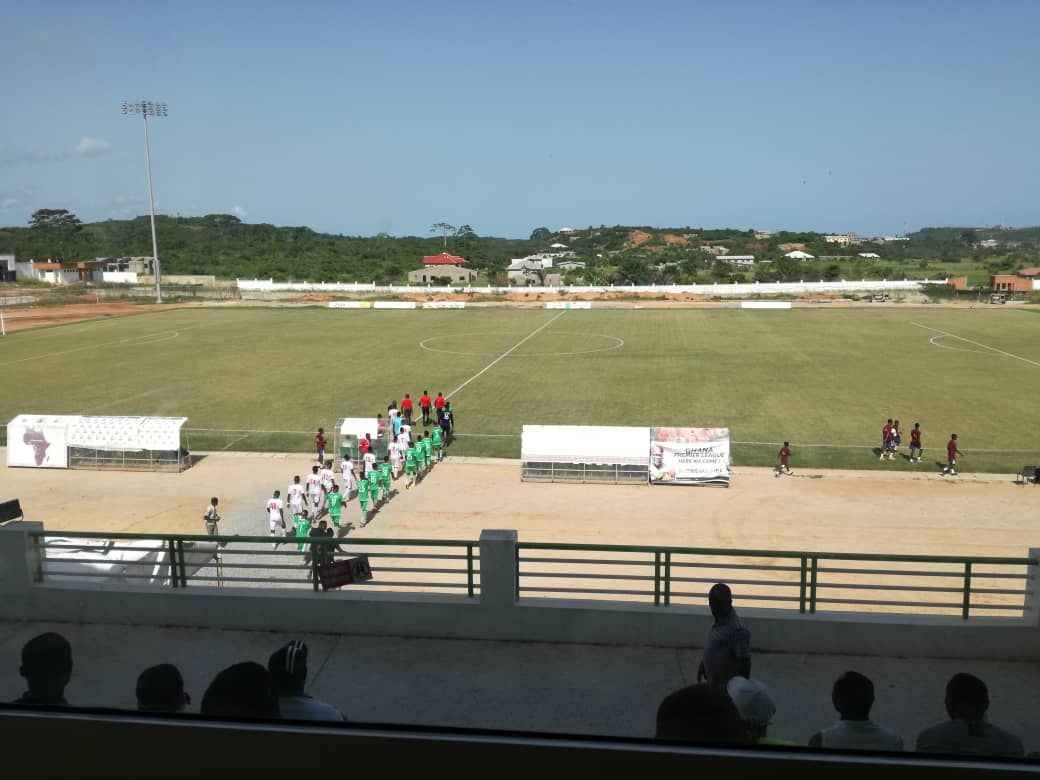 ElminaSharks's tweet photo. Players emerge from the tunnel.

#ESLPFC 
#NcSpecial https://t.co/V38tyjEi0K