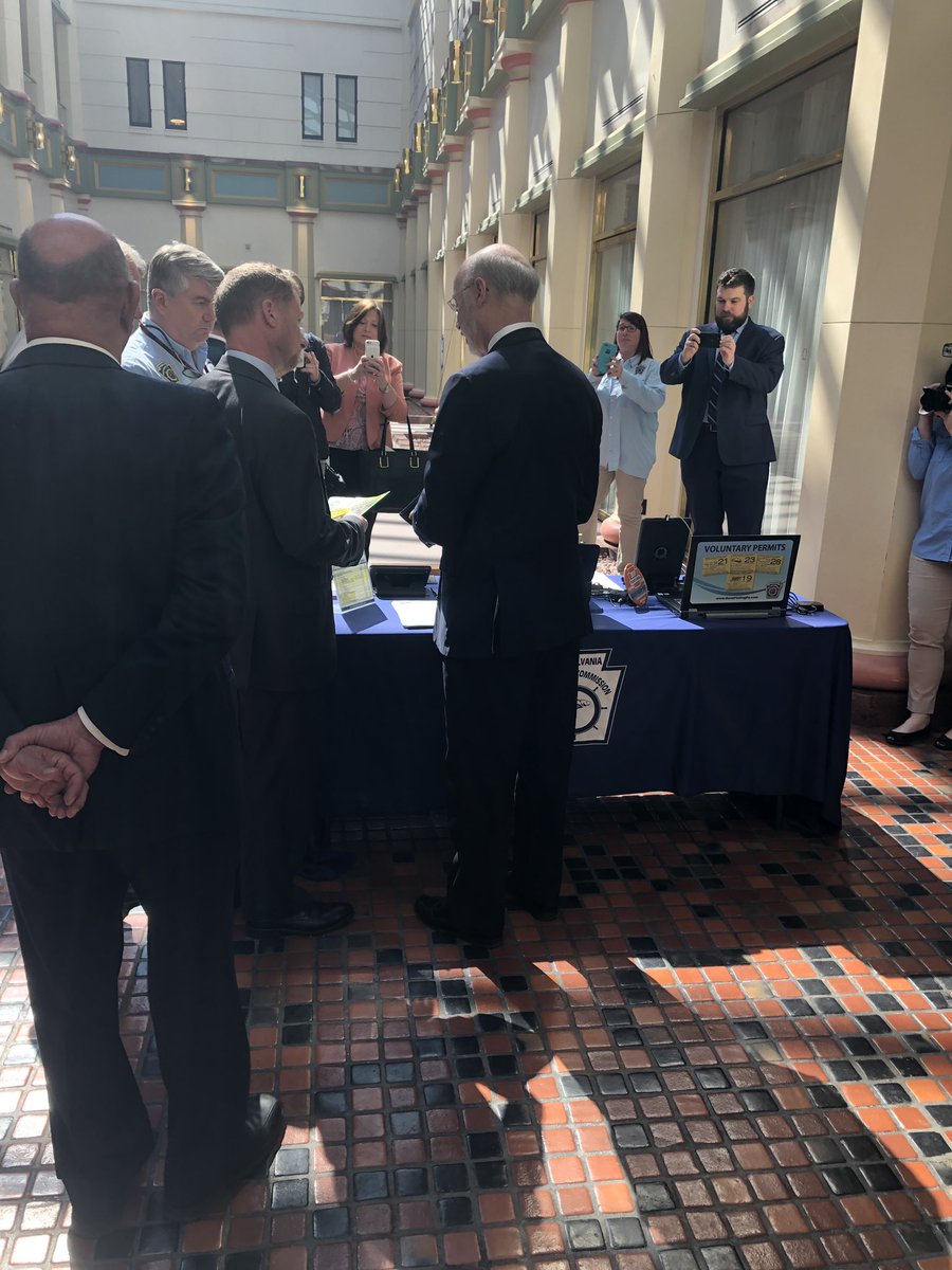 JulieCLL1's tweet photo. Renewing his fishing license with @fishandboat this morning is @GovernorTomWolf. Thanks for supporting conservation and the #ResourceFirst mission! https://t.co/Mma86xa8kr